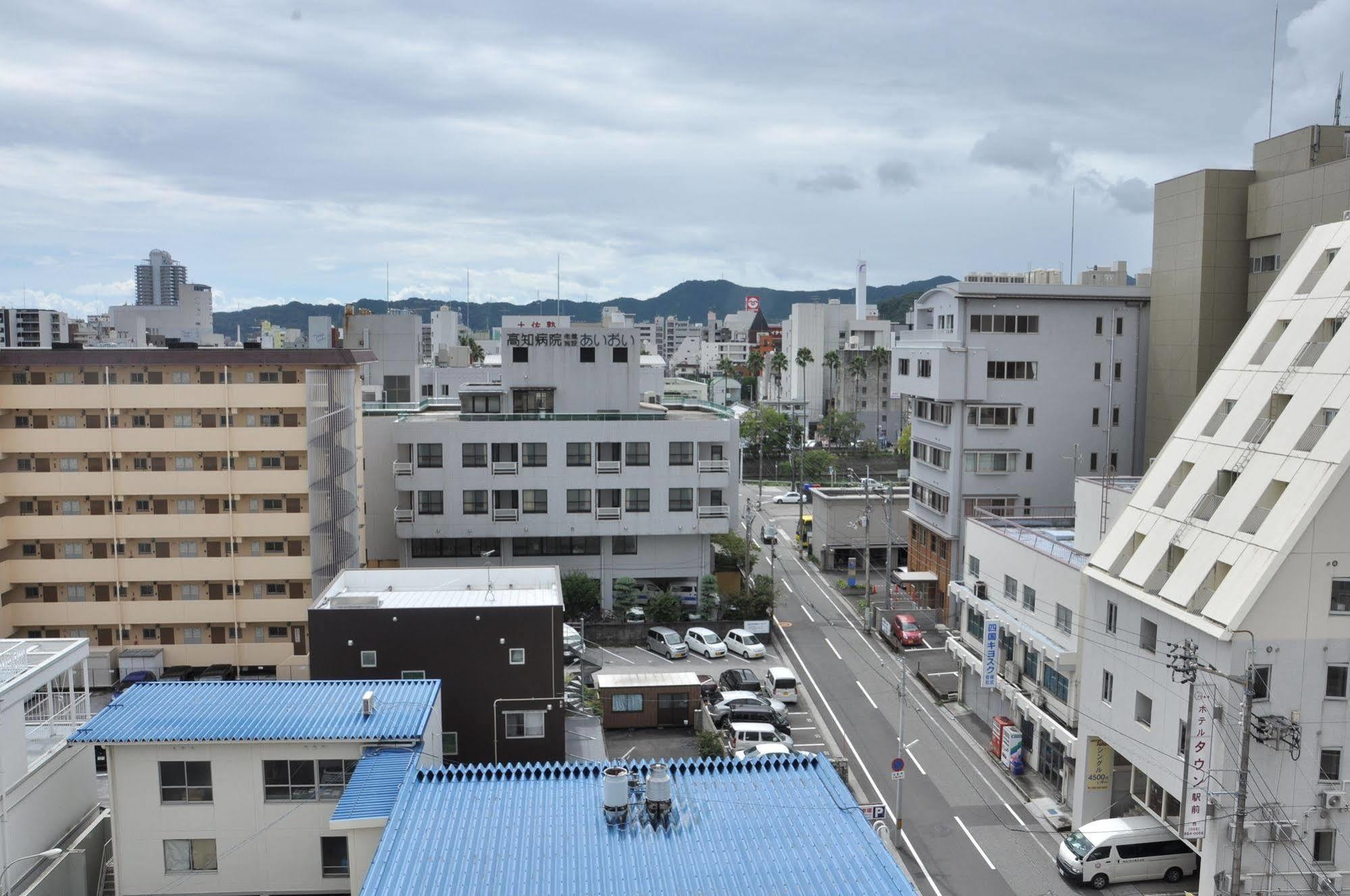 Ryokan Kichiman Kochi  Bagian luar foto